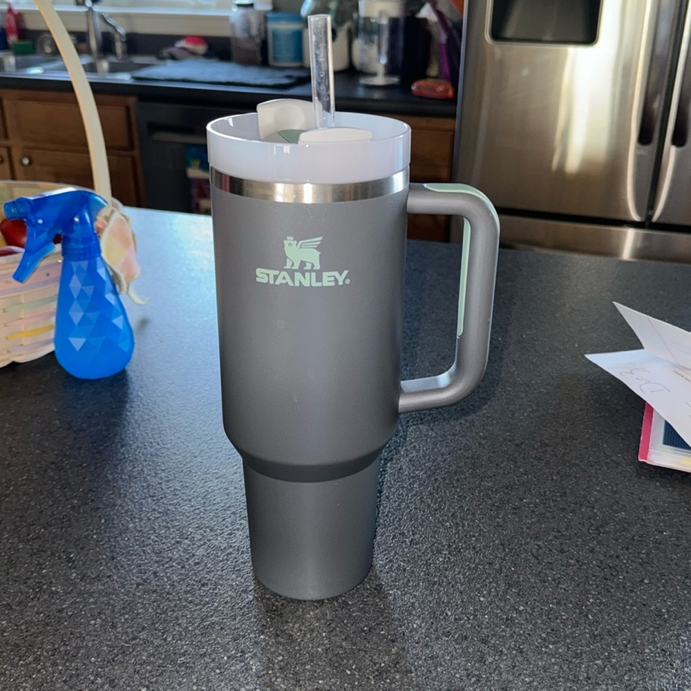 Stanley 40 ounce